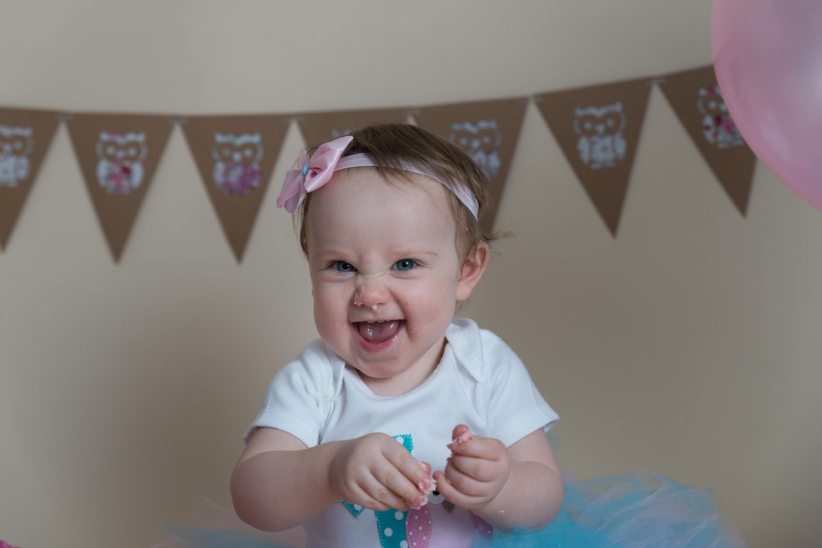 Owl themed cake smash photoshoot