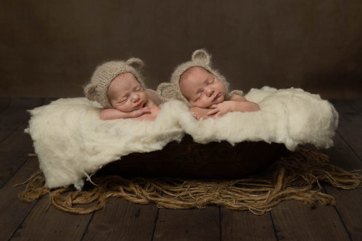 Newborn Twin Photoshoot, babies wearing bear hats by Spalding Newborn Photographer